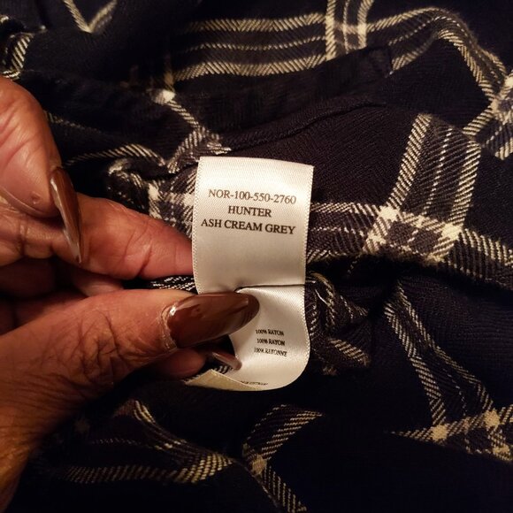 Rails Hunter Ash Cream Grey Button Up Shirt Size Large NWOT - Picture 9 of 10